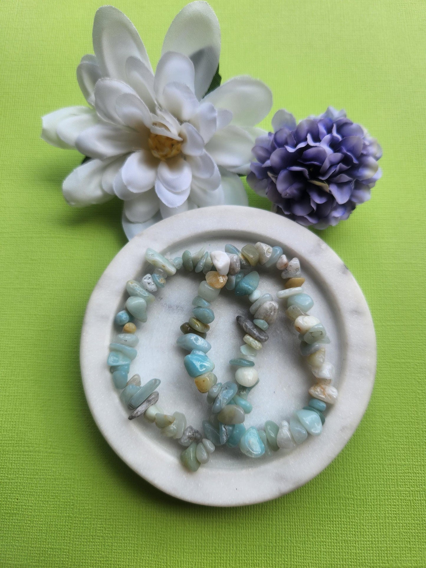 Natural amazonite chip bracelet made with genuine raw amazonite crystal chips, blue green amazonite stone bracelet for calming communication and emotional balance, elastic crystal chip bracelet for everyday wear, handmade amazonite crystal jewellery for stress relief harmony and heart and throat chakra healing, natural gemstone bracelet gift