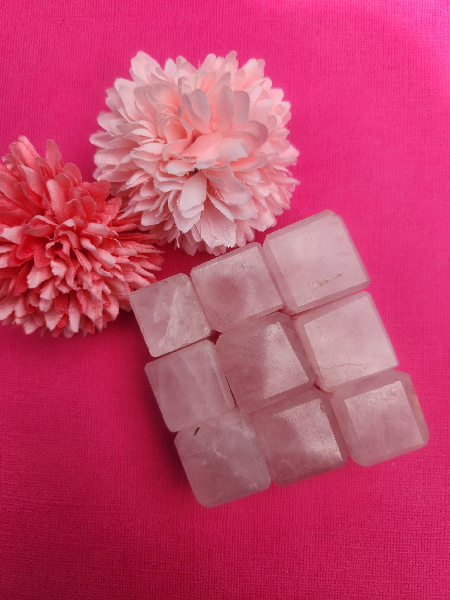 Rose quartz crystal cube polished pink healing stone with soft natural colouring, cube shaped gemstone for self love, compassion and emotional healing, heart chakra crystal for meditation, manifestation and crystal grids, polished rose quartz decor piece for collectors and spiritual use