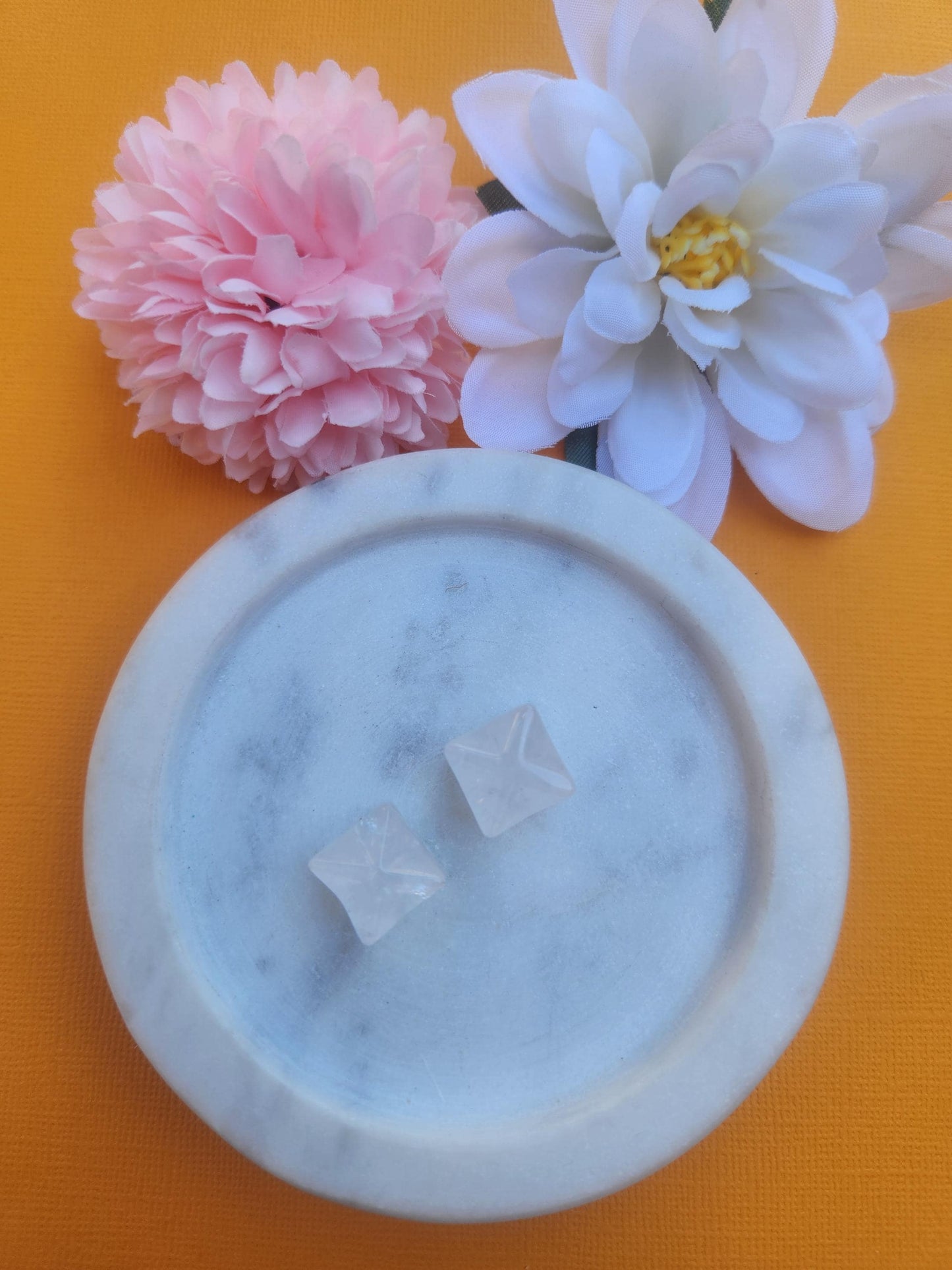 Clear quartz mini merkaba polished crystal star with high clarity quartz, sacred geometry merkaba shape for energy amplification, spiritual protection and chakra alignment, powerful healing crystal for meditation and manifestation, clear quartz gemstone merkaba for crystal grids, altar decor and energy work