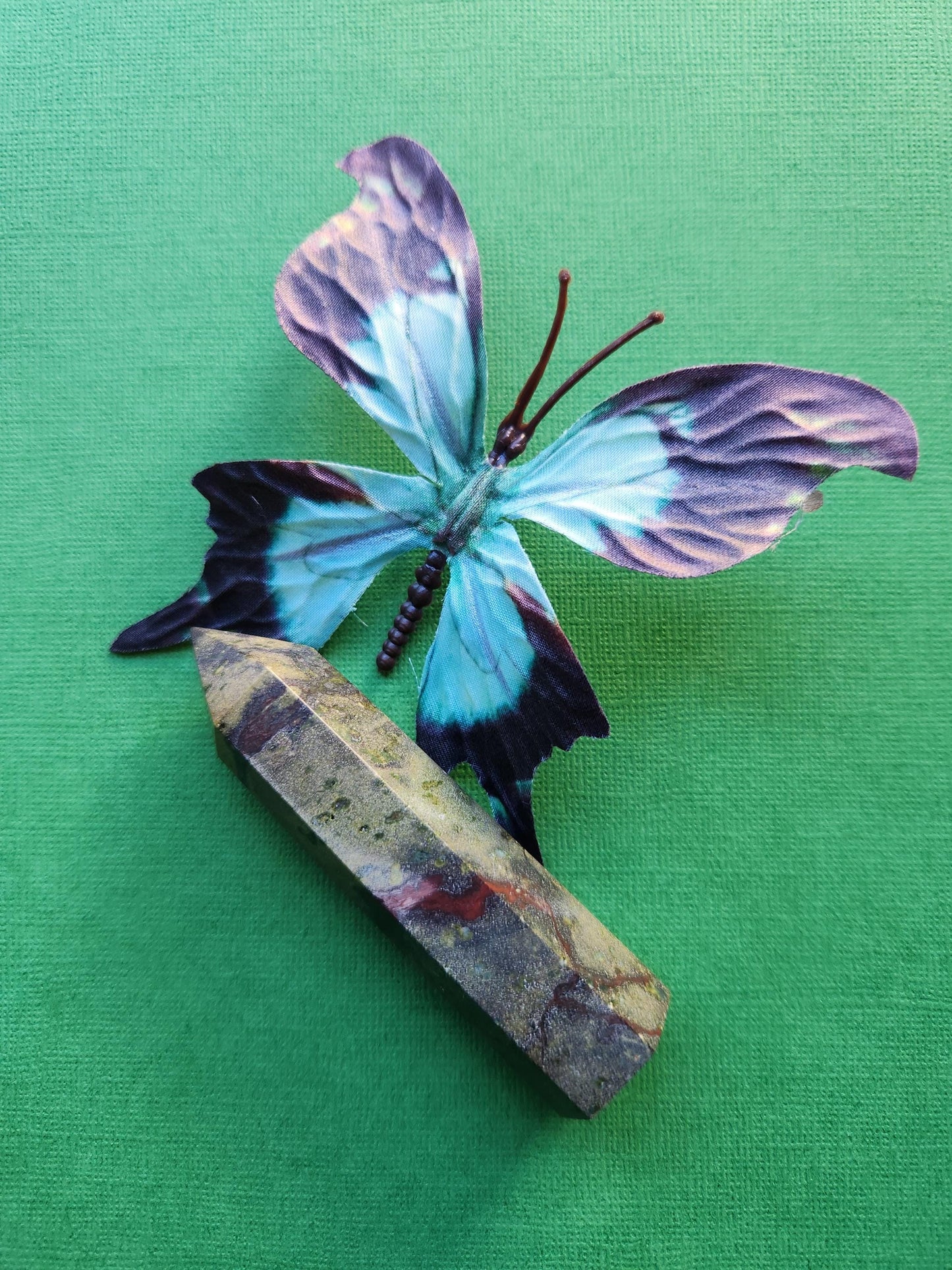 Dragon's Blood Jasper Tower Crystal Point – Grounding and Healing Crystal Point, Courage & Vitality Stone, Reiki Tool, Spiritual Decor