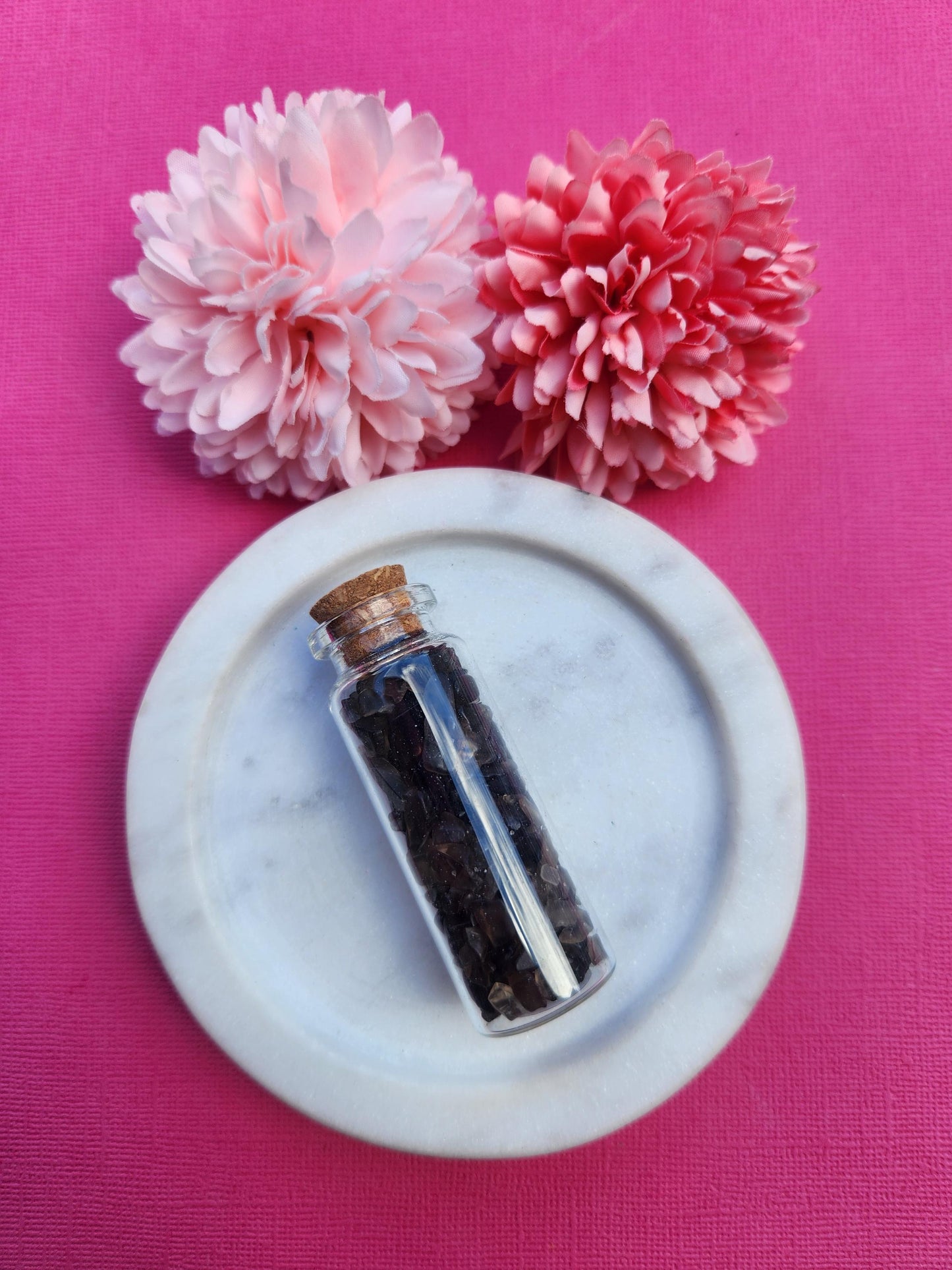 Smoky Quartz crystal chip wish bottle filled with natural smoky quartz gemstone chips, mini glass bottle crystal for grounding protection and stress relief, root chakra healing crystals, smoky quartz wish bottle for manifestation and altar decor